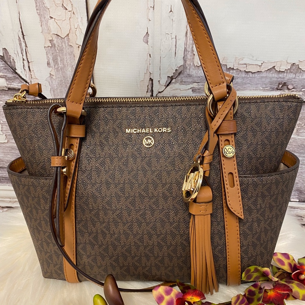 Michael Kors Small Signature Sullivan Tote Shoulder Bag